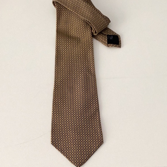 Giorgio Armani mens gold black geo print 100% silk soft neck tie EUC - Picture 2 of 5